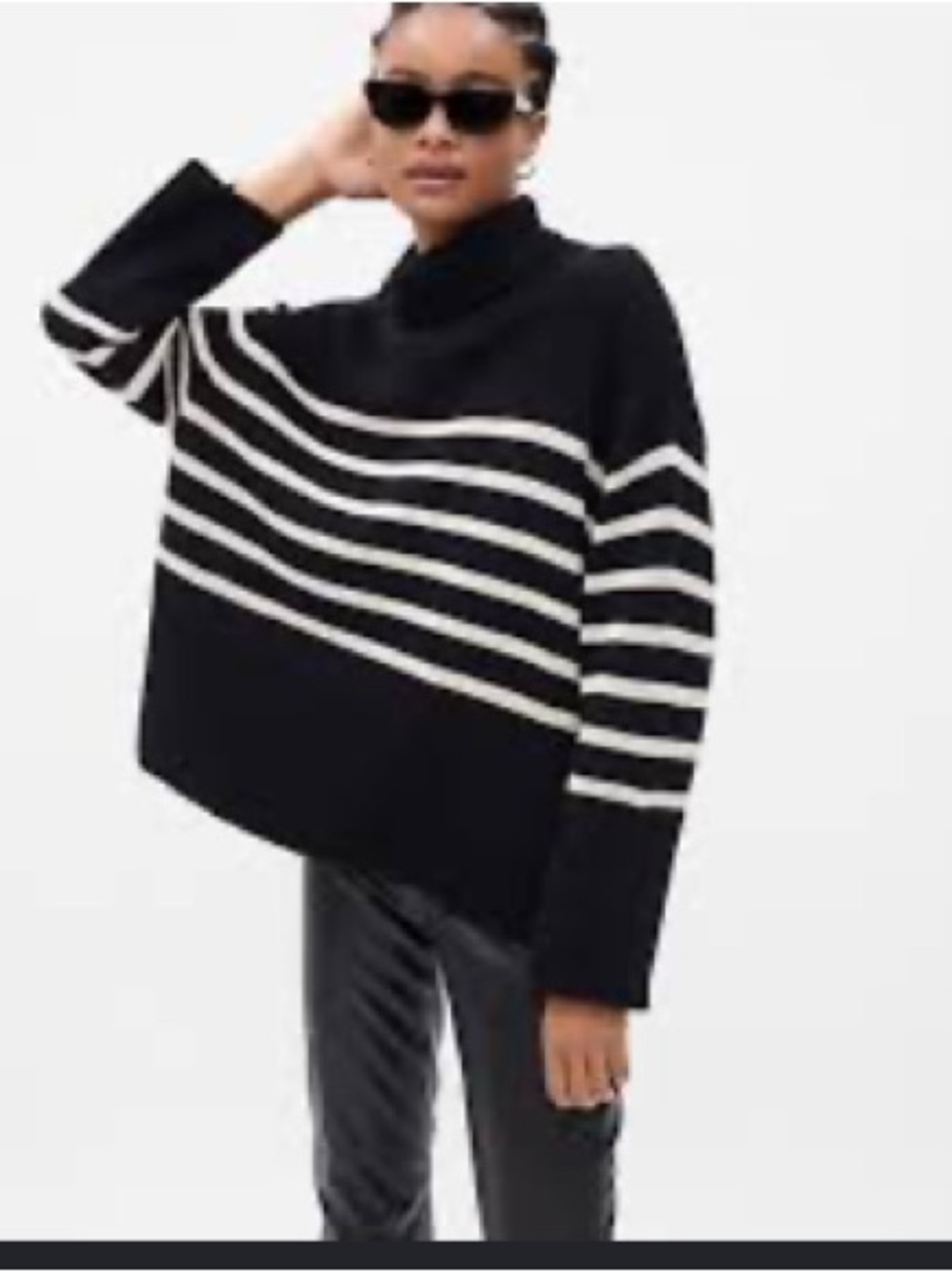 GAP 24/7 Split-Hem Turtleneck Sweater Breton Stripe Loose Fit sz L
